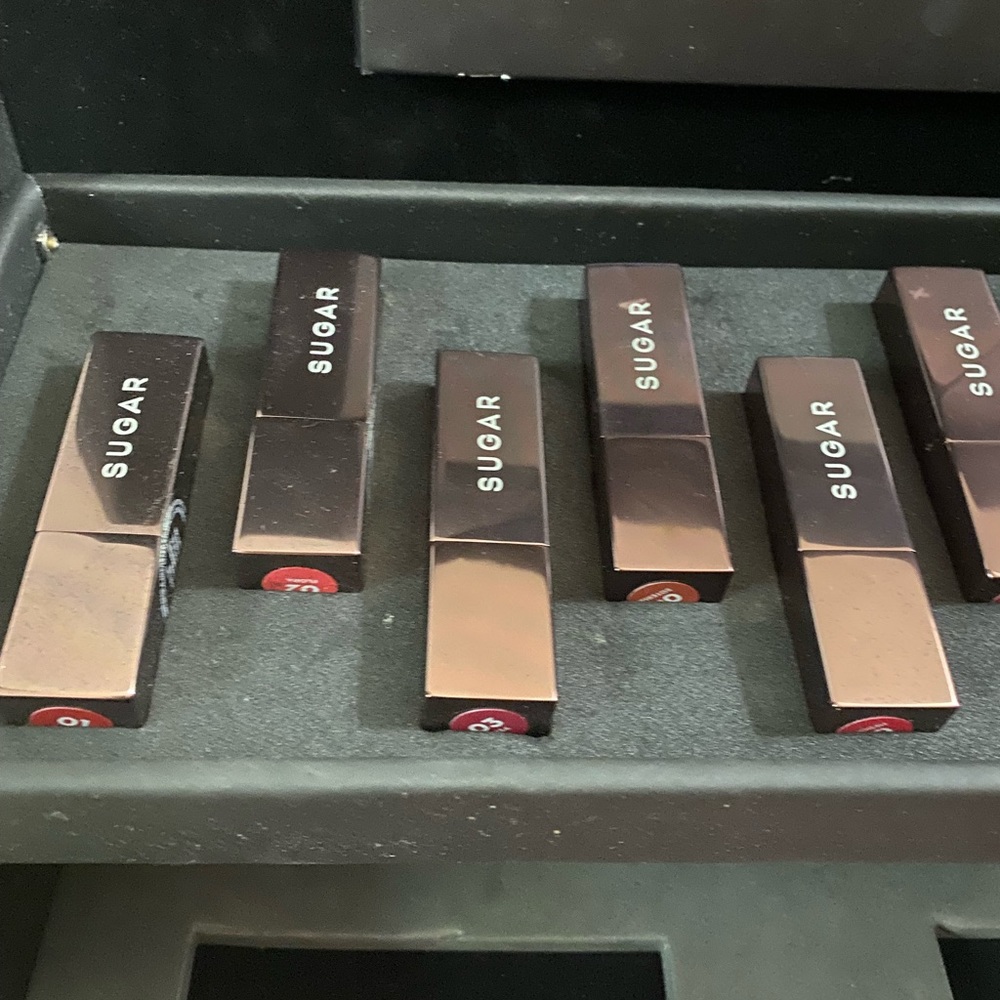Brand new SUGAR COSMETICS PR box - Picture 5 of 6